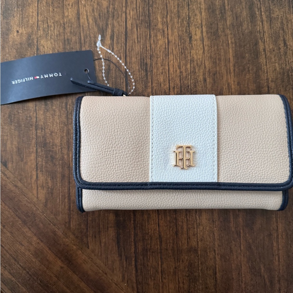 Brand new with tags Tommy Hilfiger wallet